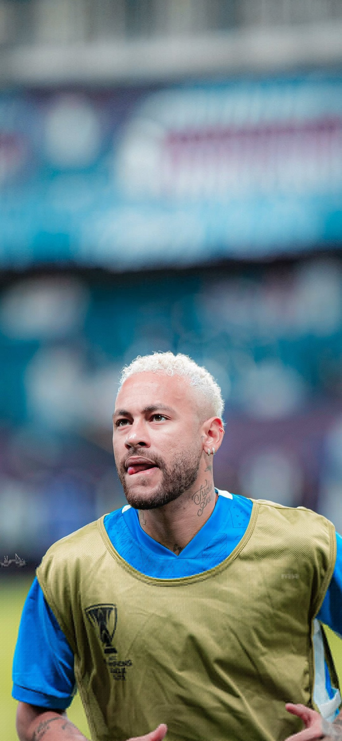 比朔夫：祝贺卡尔完成德青队首秀，他每次拿球观众都惊叹不已